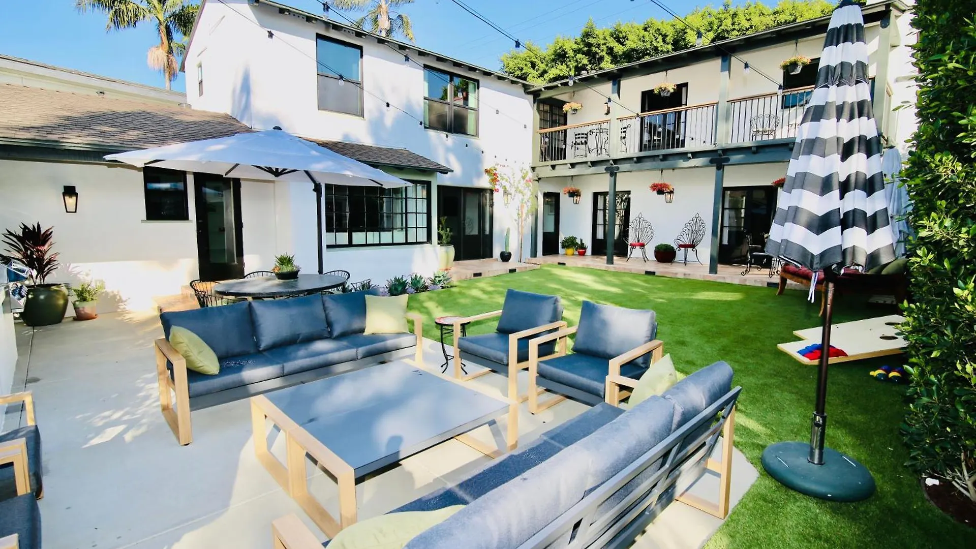 Villa Encanto- Luxe Historic Spanish Beach Villa With 6 King Bedrooms Long Beach